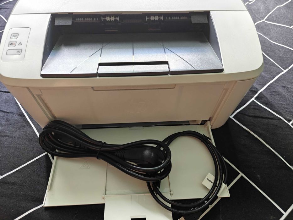 Drukarka Laserowa HP LaserJet Pro M15w - nowy toner