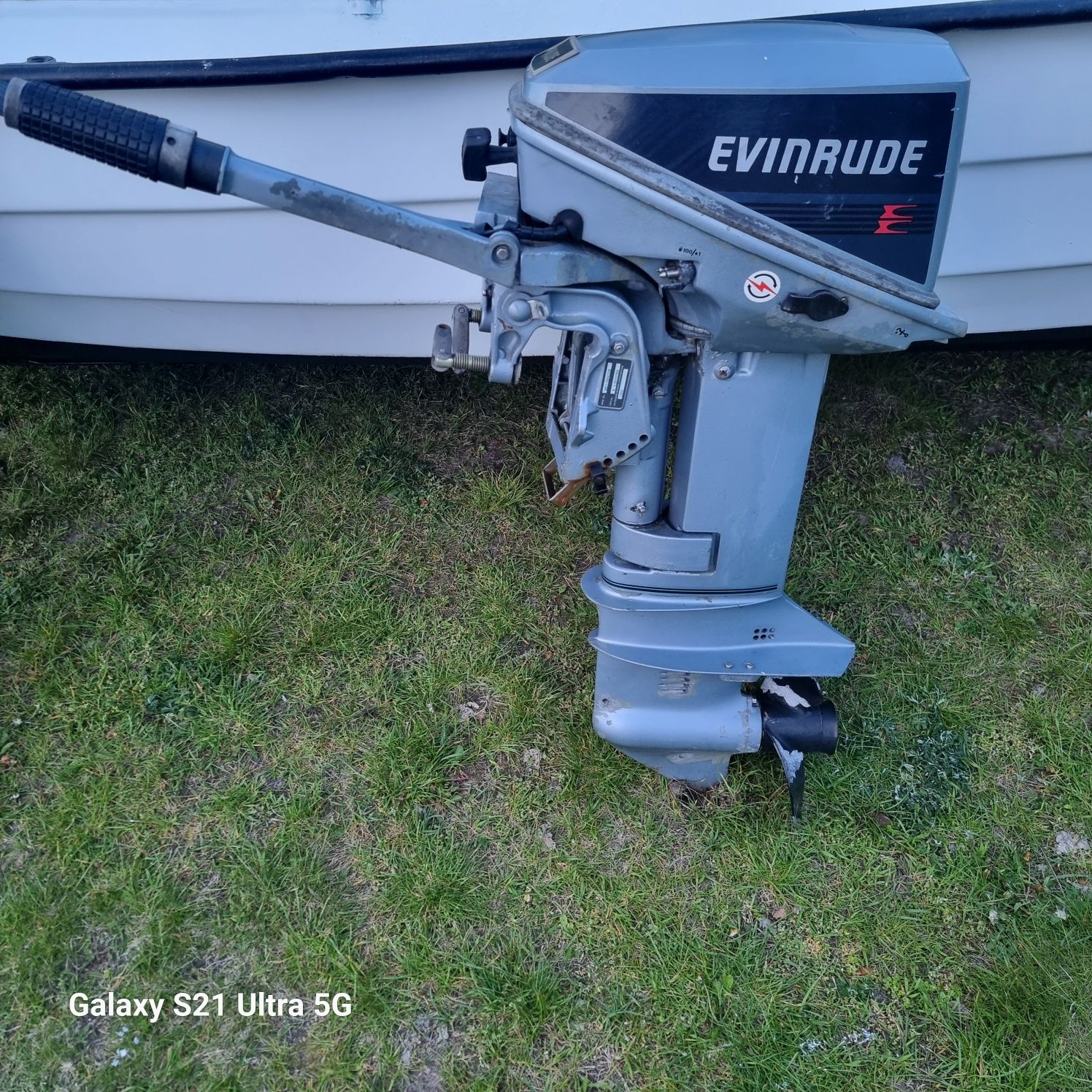 Silnik zaburtowy Evinrude 9.9 km. dwusuw