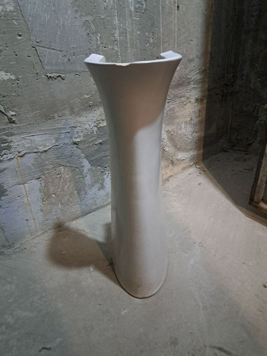 Підставка для умивальника, нога п'єдестал