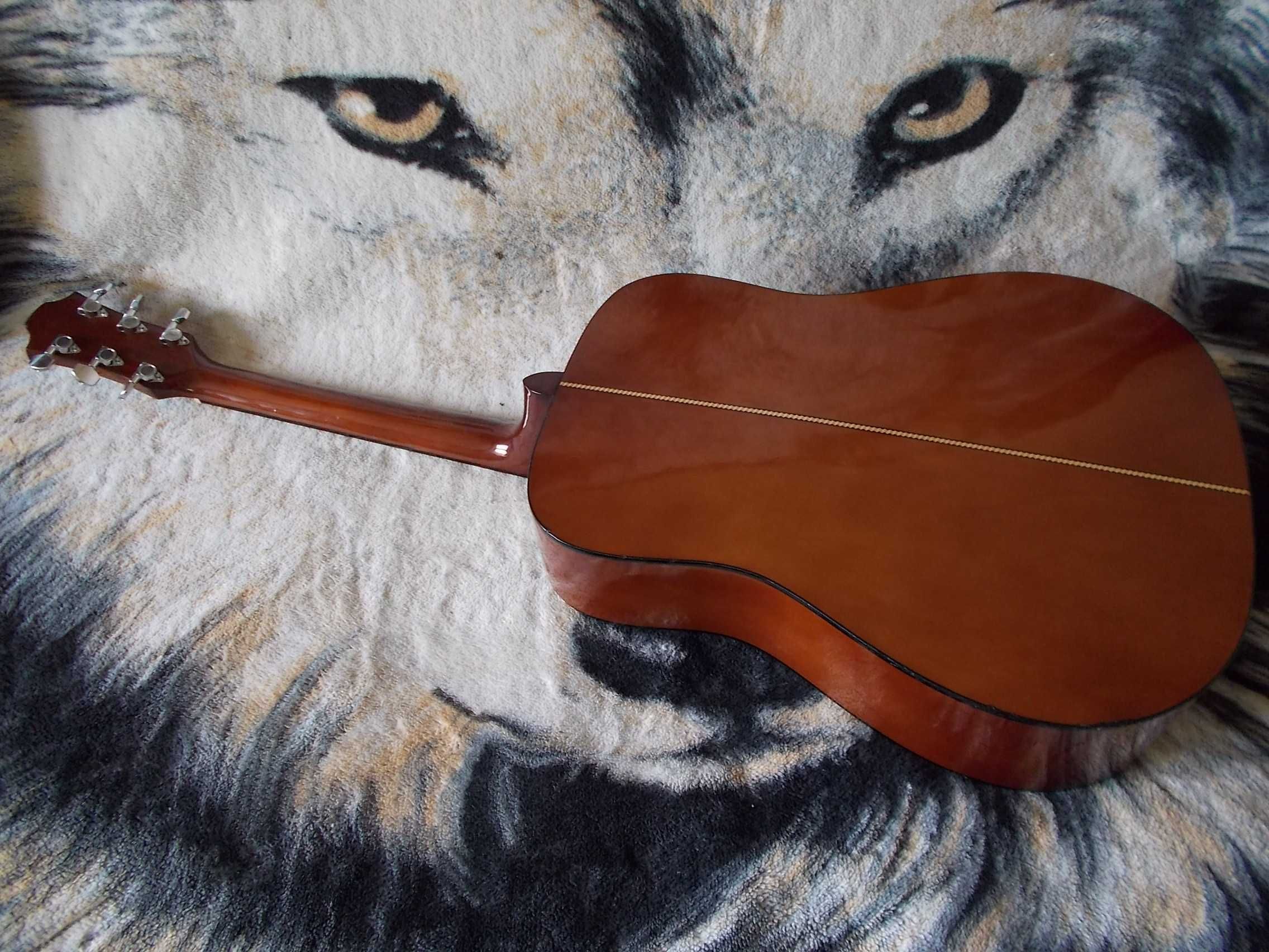 Гитара "HOHNER" HW-220