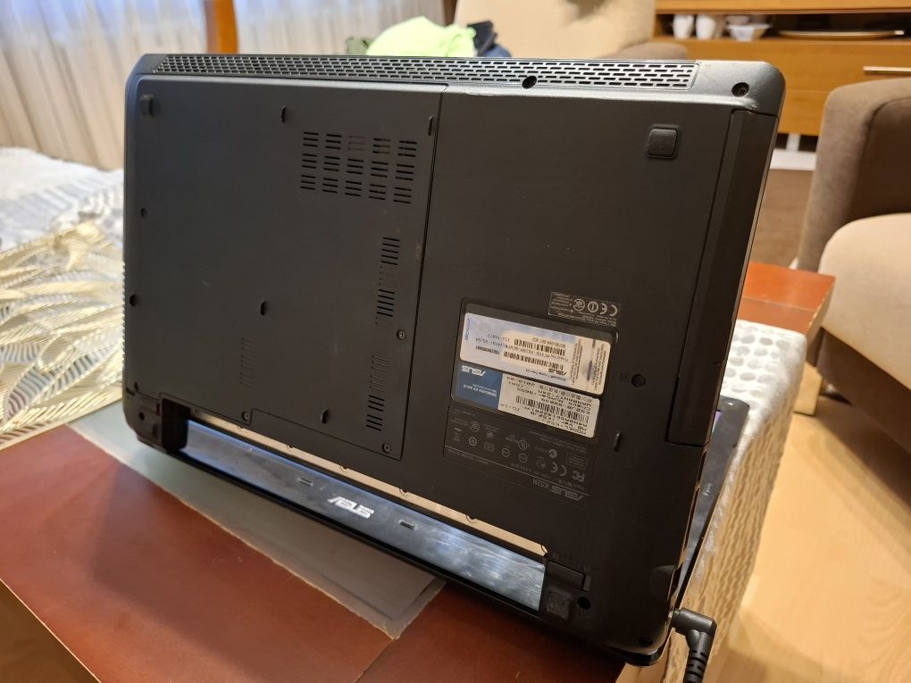 Sprzedam laptop asus k52j