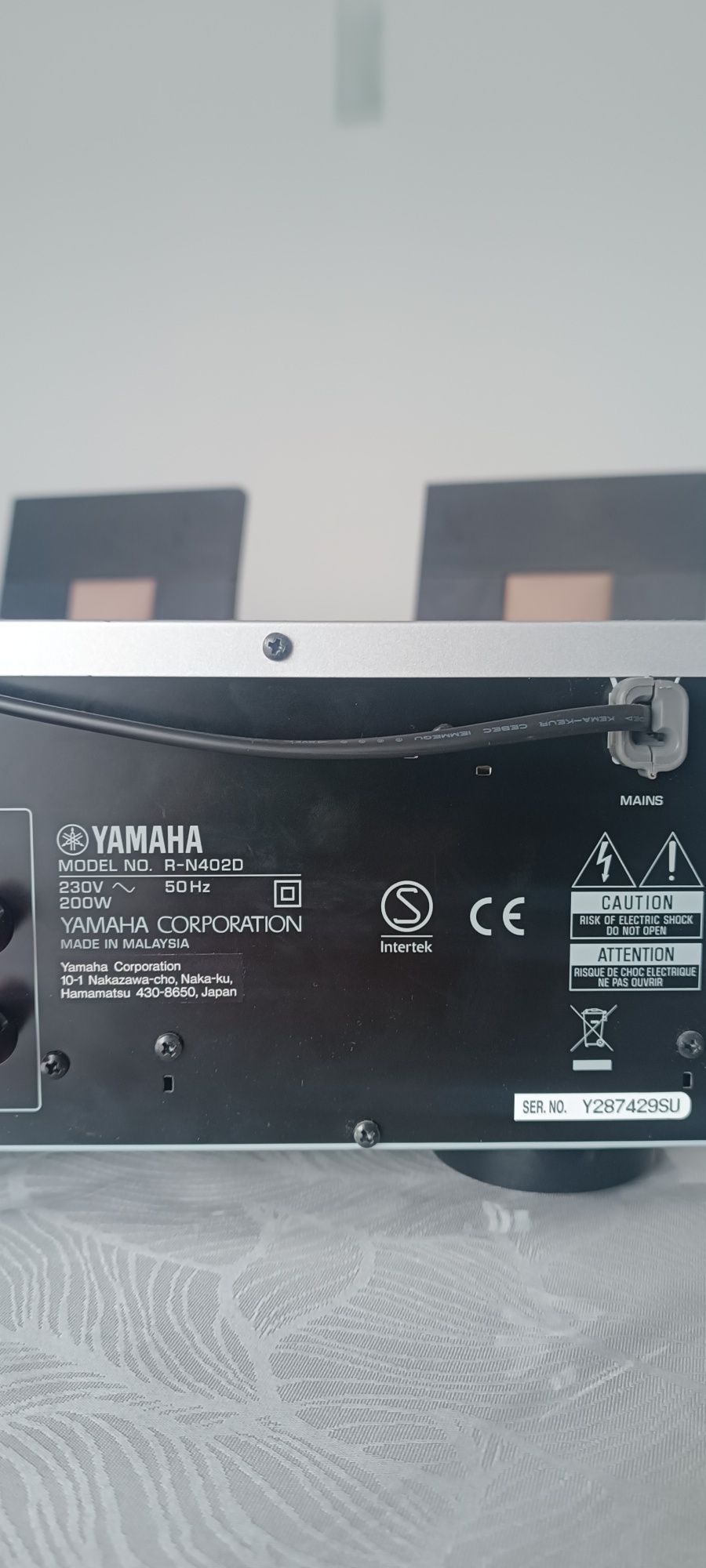 YAMAHA R-N402D Amplituder