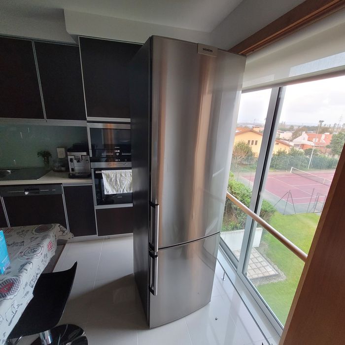 Combinado Siemens KG39SA70/04 a trabalhar, semi avariado