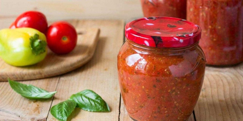 Домашняя консервация салаты, маринованные овощи, соусы 0,5 л