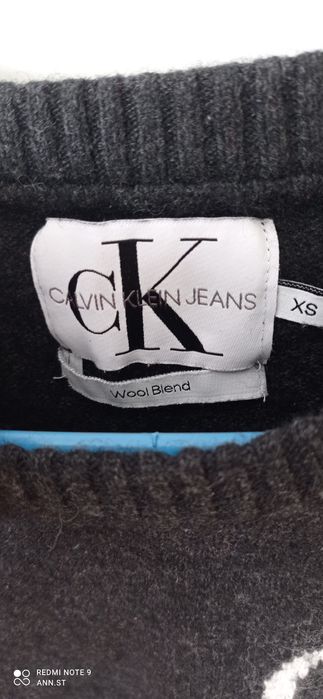 Sweterek Calvin Klein XS 152