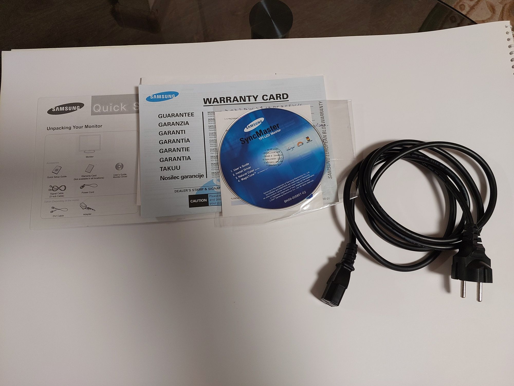 Монитор Samsung 2032BW