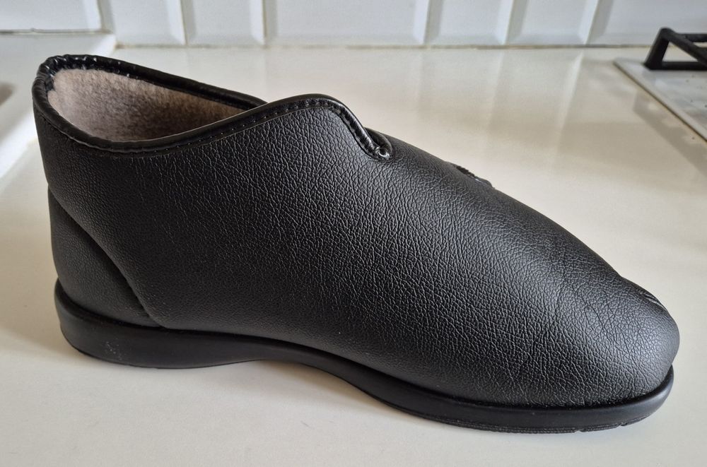 430 zł w salonie VAROMED roz. 45/46 buty bandażowe opatrunkowe cukrzyk