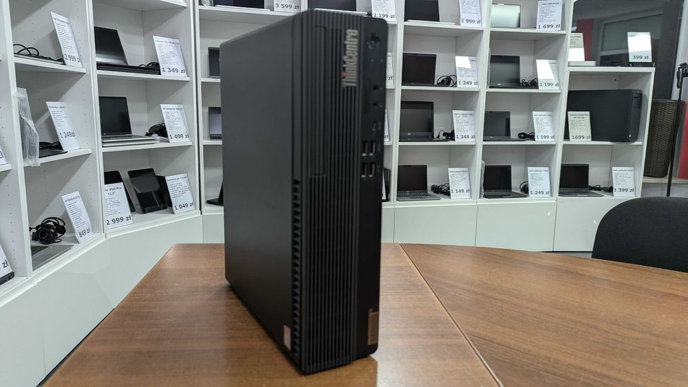 Wydajny Komputer Do Pracy Domu i5-10gen 16GB 512SSD Radeon W11 FV23%