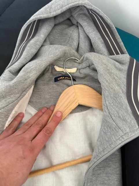 Casaco Zara com capuz