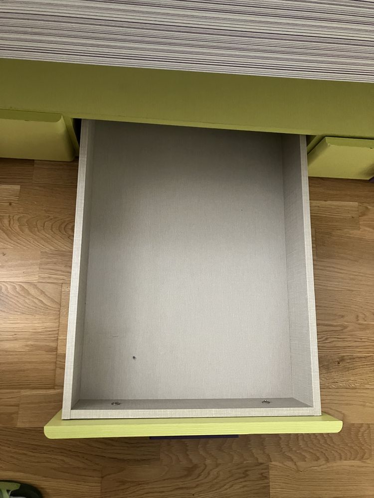 Cama solteiro dupla com gavetas de arrumacao
