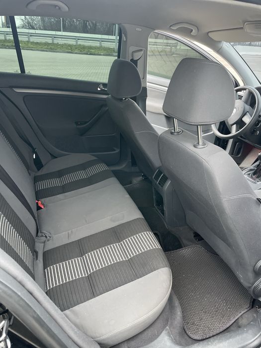 Volkswagen Golf 5 1.9tdi