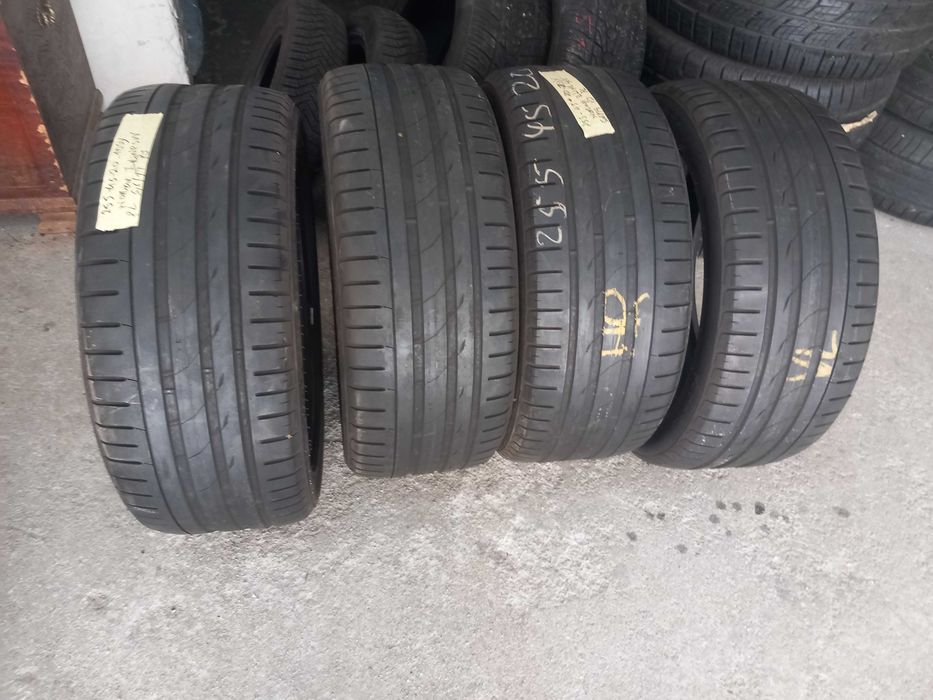 2 pneus 255/45R20 Nokian