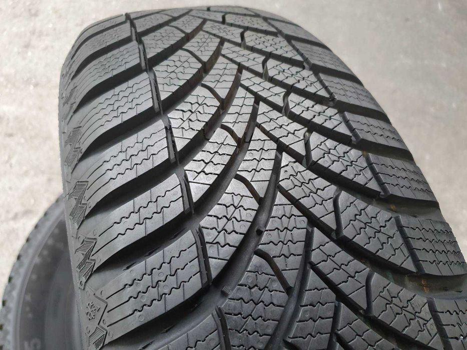 2x Semperit Speed Grip 5  185/65r15  8,2mm 2024r