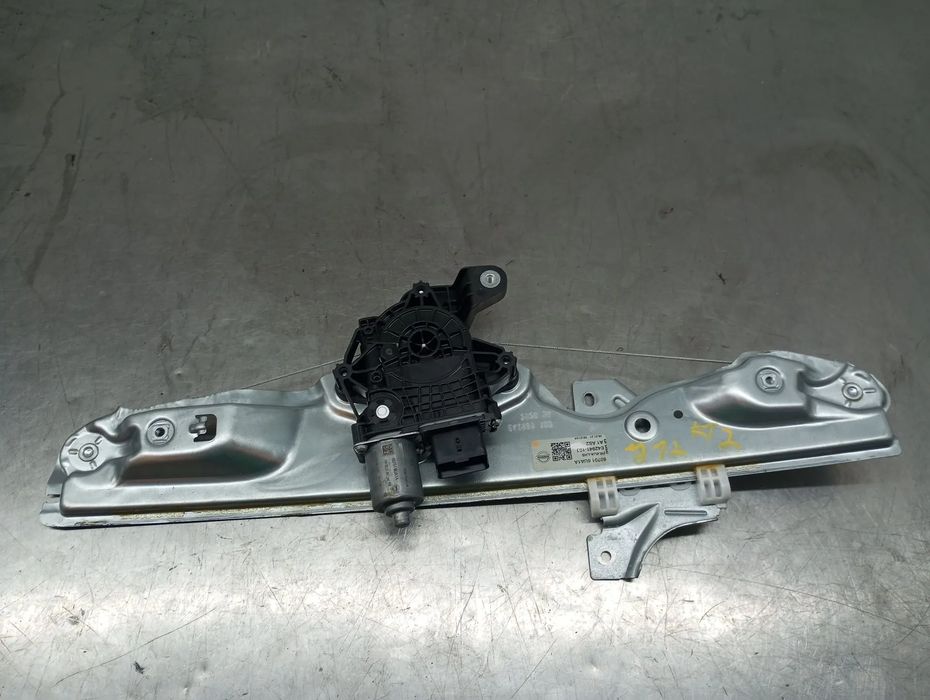 Elevador vidros frente esquerdo NISSAN Qashqai III (J12)