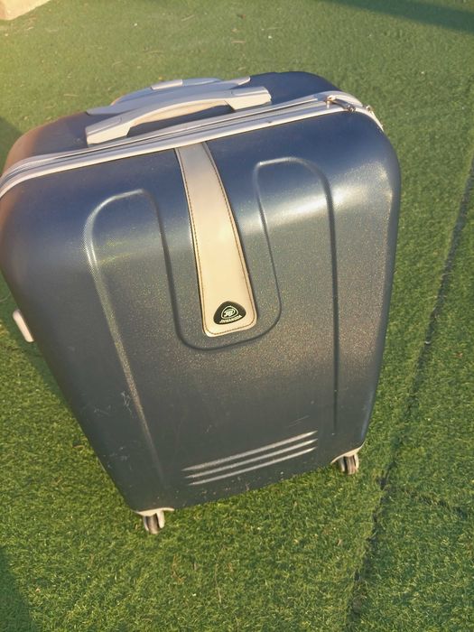 malas de viagem novas e usadas