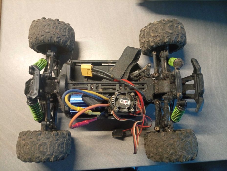 Wszystko do modeli RC 1:16