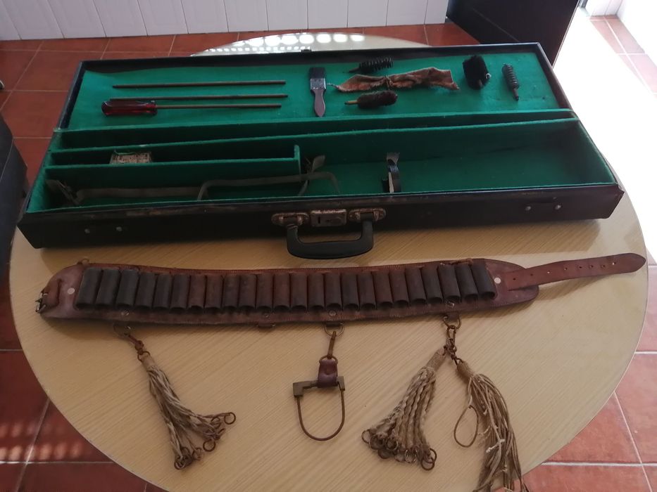 conjunto de desporto completo em cabedal