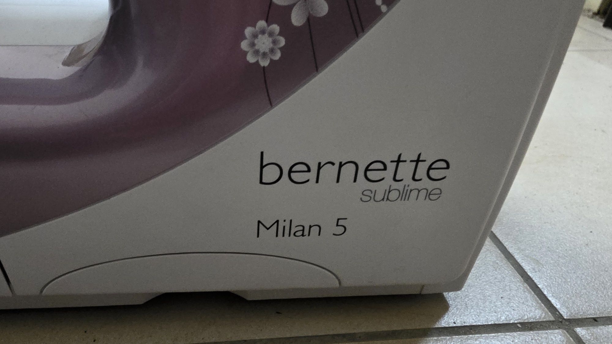 Швейна машина Bernette MILAN 5