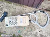 Odkurzacz Elektrolux, szwedzki, oryginalny, pancerny i mocny
