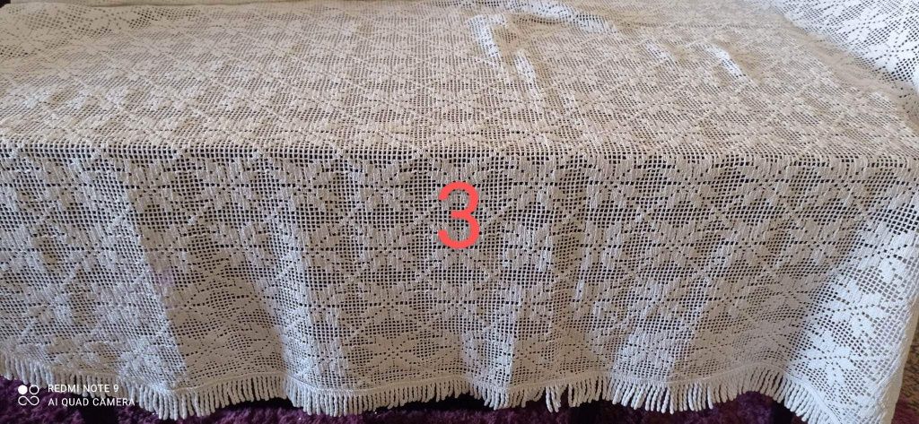 Toalhas de Mesa em crochet e rendadas