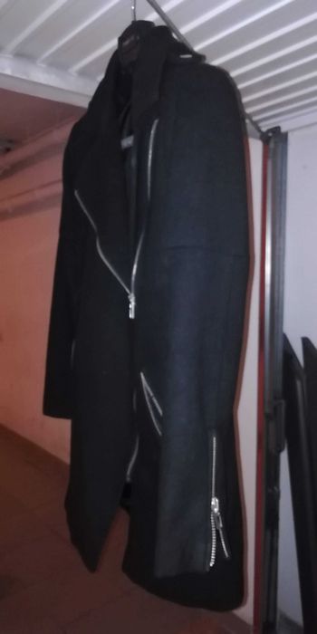 Casaco fazenda Stradivarius preto muito bom estado