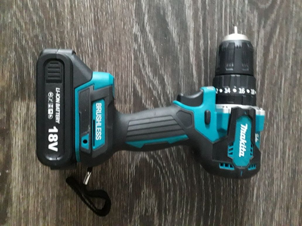 Makita DHP487 ударная дрель шуруповерт