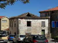 Vende-se Casa em Pedra para Recuperação | Centro Histórico de Seia