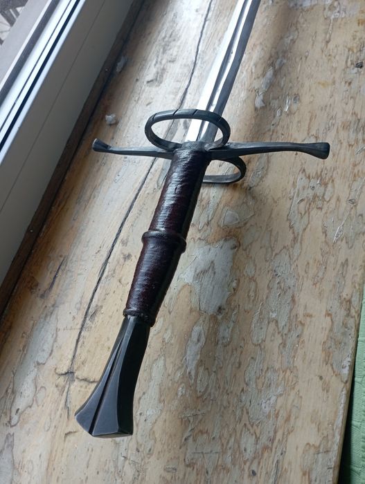 Miecz renesansowy bastardowy zachodnioeuropejski ostry ręczna robota