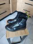 Dr. Martens glany