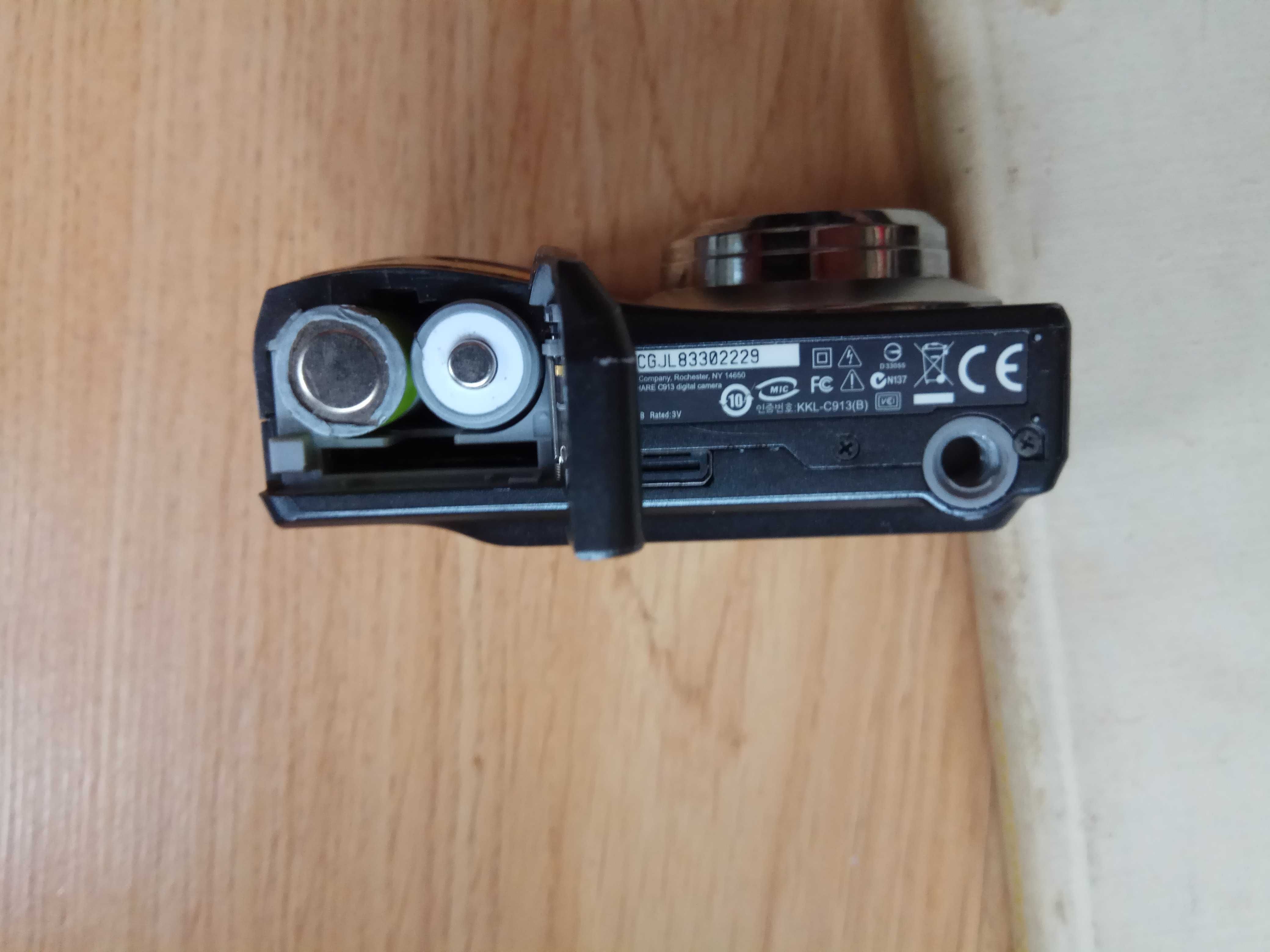Цифровий фотоапарат Kodak EasyShare C913 (9,2 Мп)