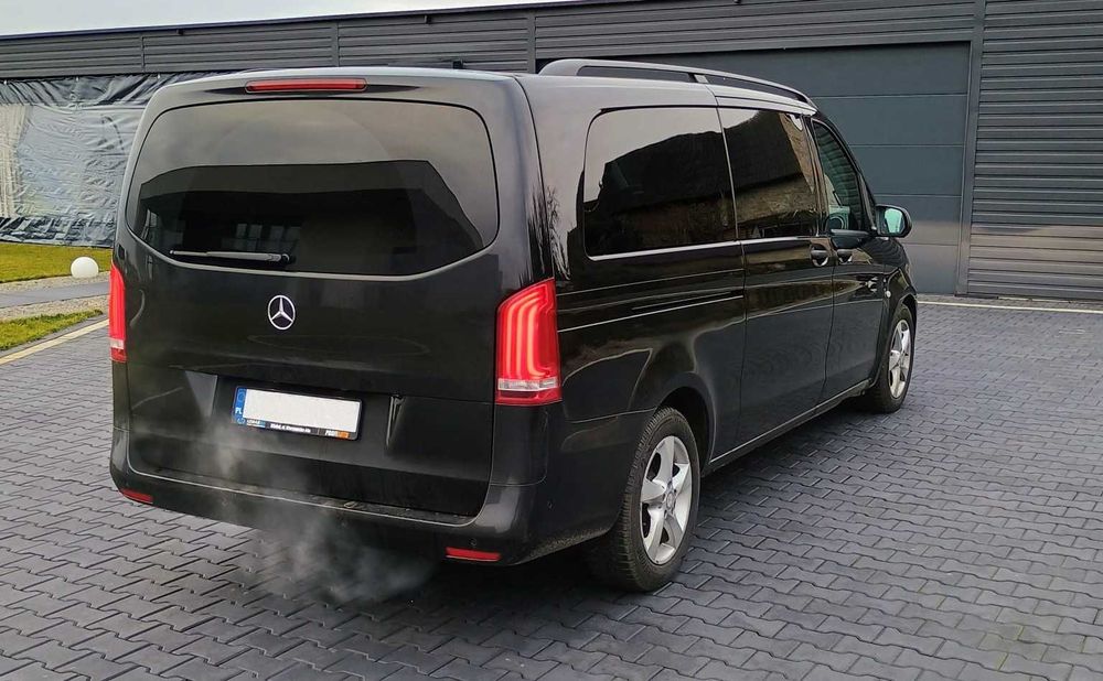 WYNAJEM busa Mercedes Vito 8 osobowy extra long