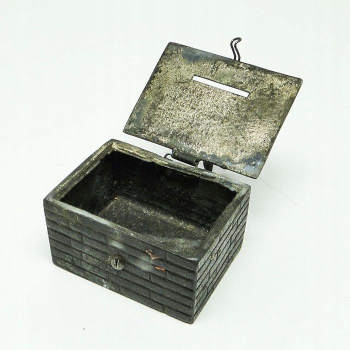 BZ2 Sopyło skarbonka w zającem 1930