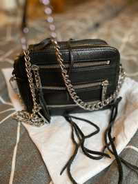 Стильна сумочка-кросбоді від американського бренду Rebecca Minkoff