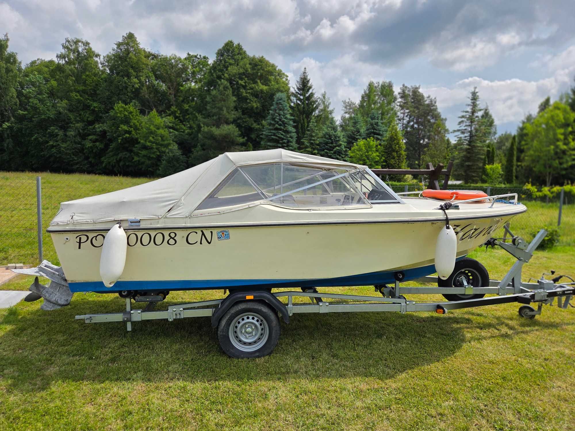 Motorówka Starcraft Marine WV-171  mercruiser 3.0 140 hp