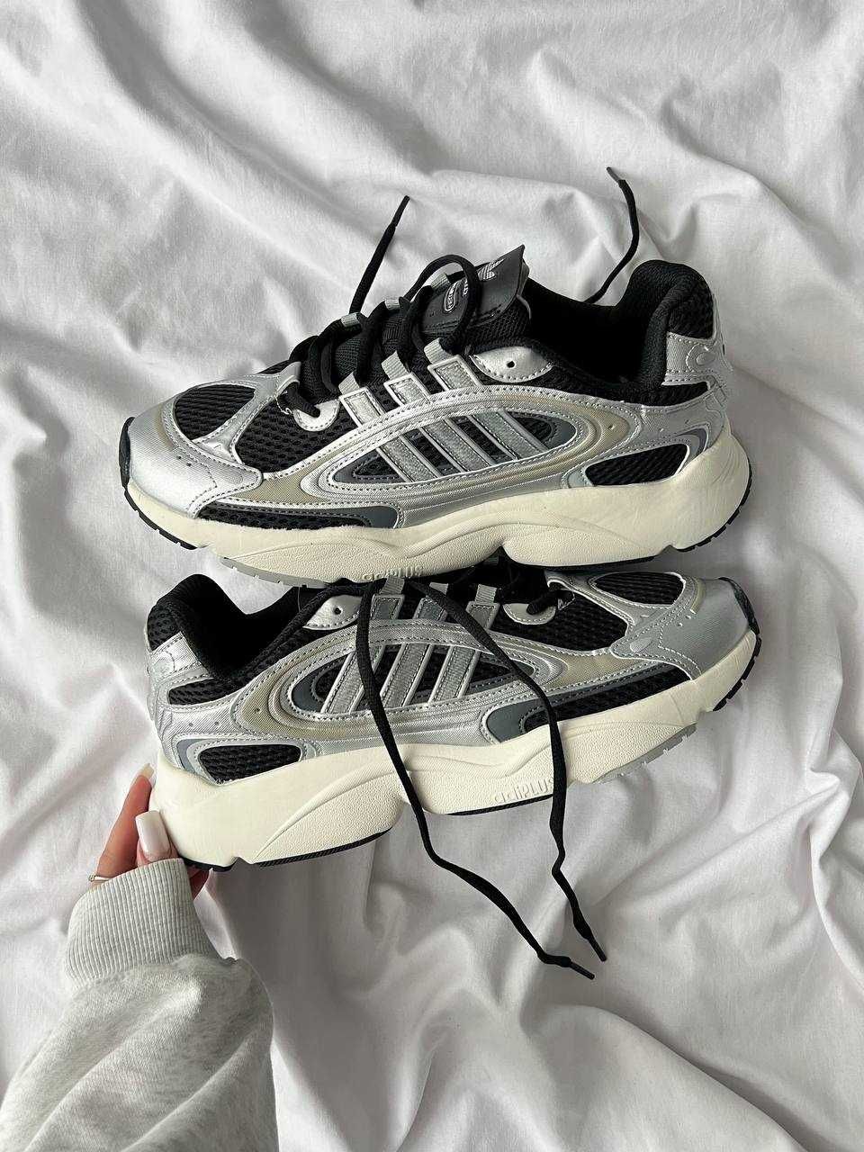 Кросівки кроссовки Adidas Ozmillen Black Silver White
