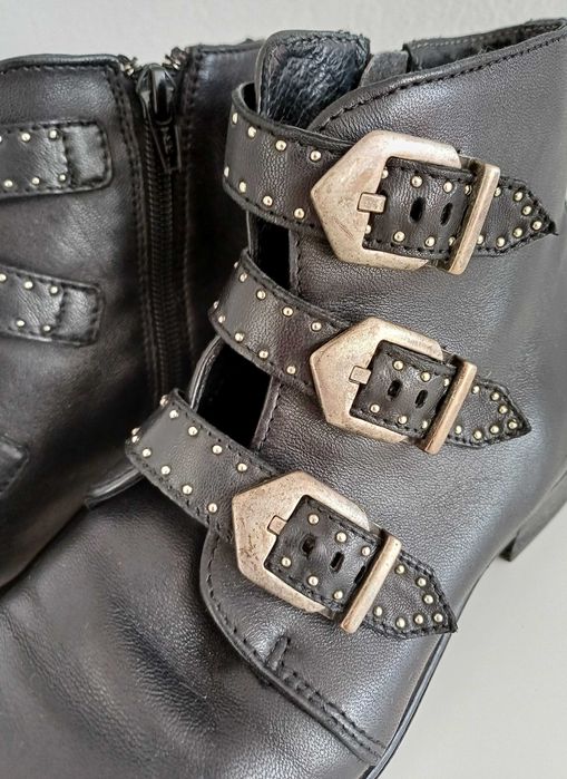 Czarne buty damskie Anna Field rozmiar 37 na zamek botki na jesień