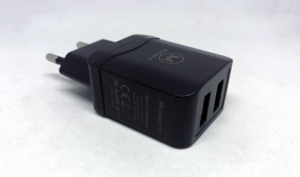 Carregador Fast Charging com 2 USB (5V / 2.4A)