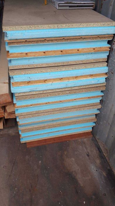 Painel Sandwich Cobertura Thermochip TAH Friso Abeto Com Verniz