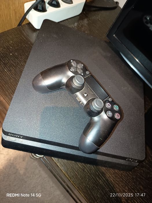 Vendo PlayStation 4