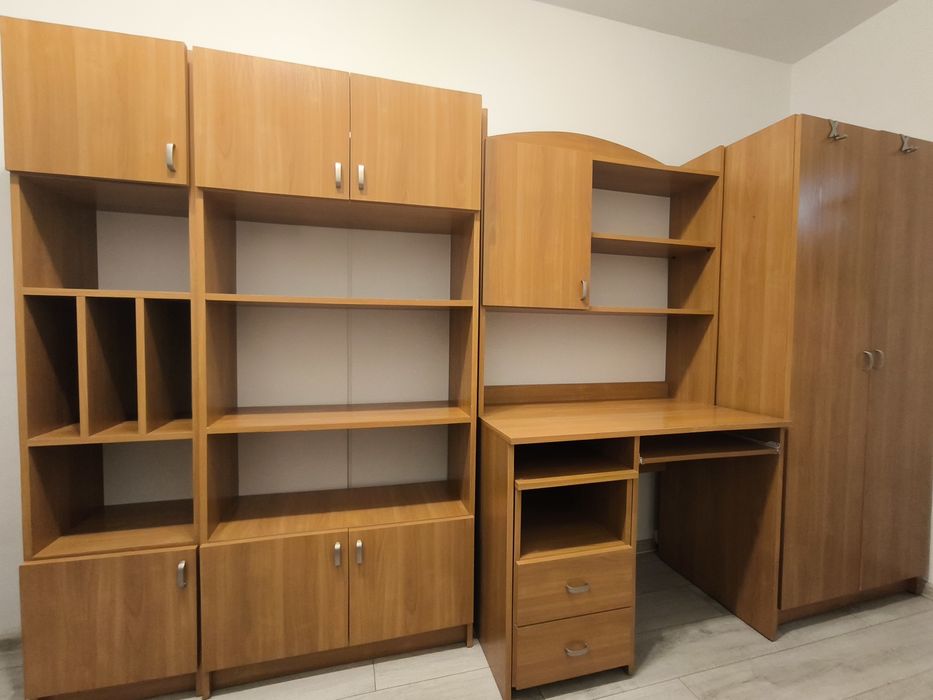 Oddam za darmo komplet mebli młodzieżowych