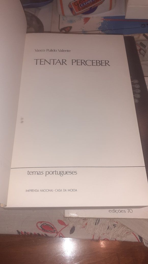 Vasco Pulido Valente Tentar Perceber livro 1983