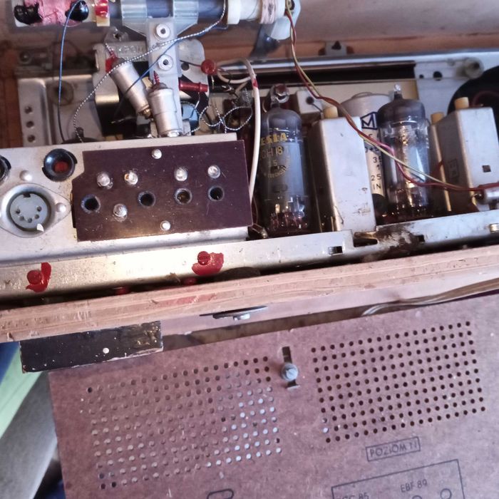 radio z PRL  Kankan 3    zabytek techniki  dla  kolekcjoner a