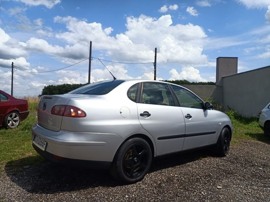 Seat cordoba 1.4 16v 75 km 164 tys przebiegu możliwa zamiana
