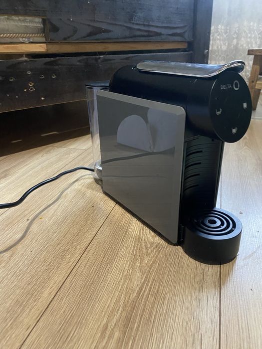 Кофемашина капсульная Delta Q Mini qool