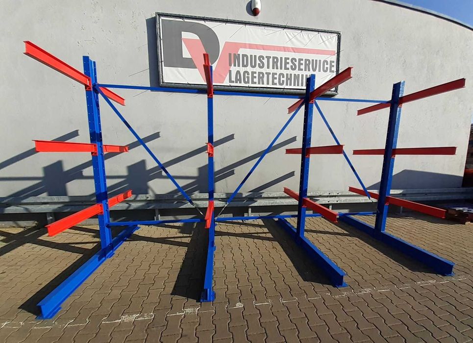 REGAŁ DŁUŻYCOWY MAGAZYNOWY DWUSTRONNY 2,5m wysoki 4 słupy 24 wsporniki