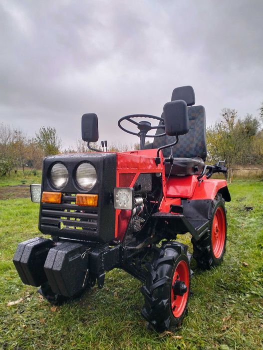 Мінітрактор трактор ХТЗ Т012