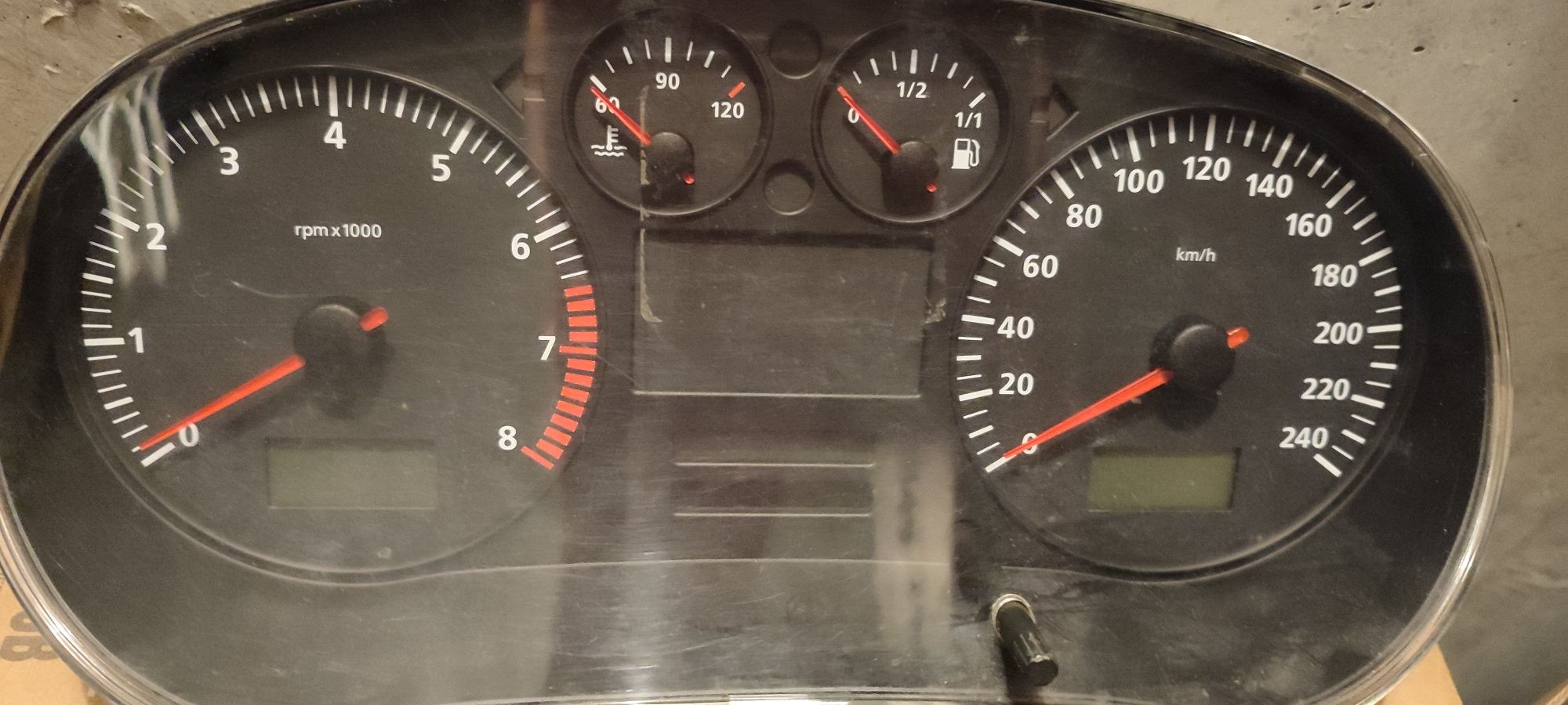 Zegary Seat Leon 1 1.8 v20