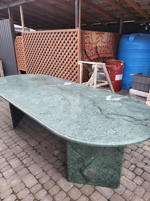 Продам стіл мраморний 3.0*1.20