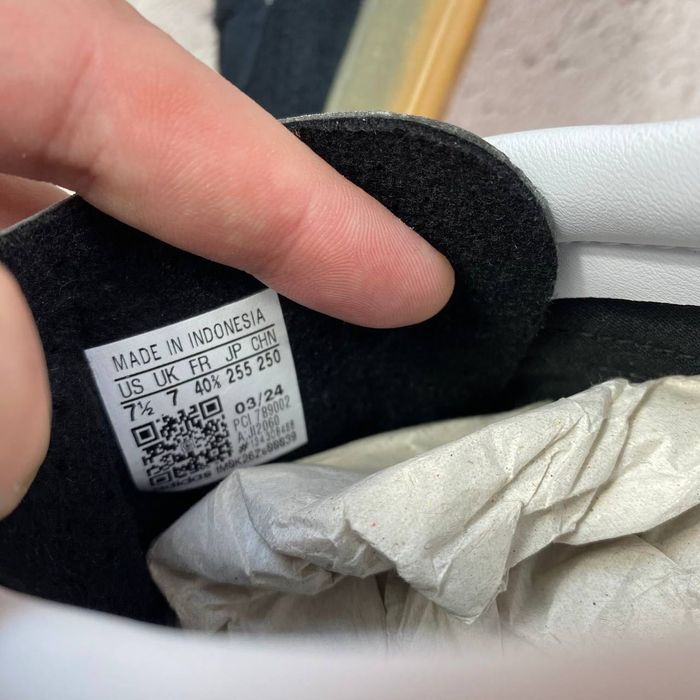 JI2060 нові! оригінал модель 2024 року adidas gazelle indoor кеди