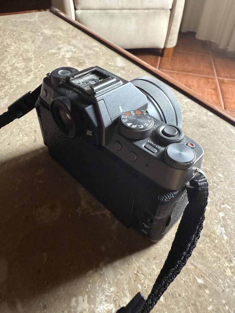 Câmara Fotográfica Fujifilm XT200